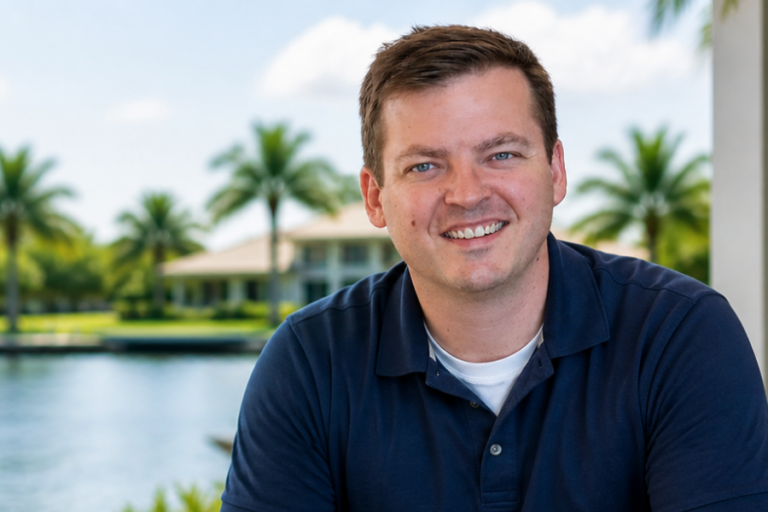 Real estate agent in Pasco County Florida with homes in the background